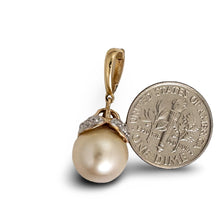 Load image into Gallery viewer, 14k Yellow Gold &amp; 8-Diamond South Sea Pearl Pendant