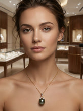 Load image into Gallery viewer, 14k Yellow Gold &amp; 8-Diamond Black Tahitian Pearl Pendant