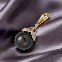 Load image into Gallery viewer, 14k Yellow Gold &amp; 8-Diamond Black Tahitian Pearl Pendant