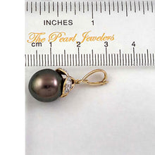 Load image into Gallery viewer, 14k Yellow Gold &amp; 8-Diamond Black Tahitian Pearl Pendant