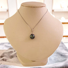 Load image into Gallery viewer, 14k White Gold Flowery-Cup Bale &amp; Diamond Baroque Tahitian Pearl Pendant