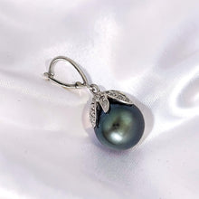 Load image into Gallery viewer, 14k White Gold Flowery-Cup Bale &amp; Diamond Baroque Tahitian Pearl Pendant
