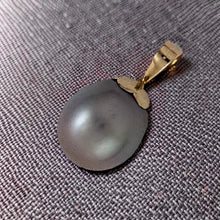 Load image into Gallery viewer, 14k Yellow Gold Flower-Bail &amp; Diamond Smoke Tahitian Pearl Pendant