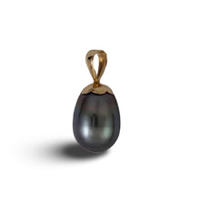 Load image into Gallery viewer, 14k Yellow Gold Flower-Bale Peacock Tahitian Pearl Pendant
