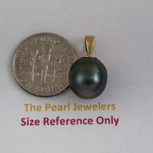 Load image into Gallery viewer, 14k Yellow Gold Flower-Bale &amp; 10.3×12 mm Peacock Tahitian Pearl Pendant