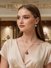 Load image into Gallery viewer, 14k Yellow Gold Flower-Bale &amp; 10.3×12 mm Peacock Tahitian Pearl Pendant