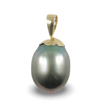 Load image into Gallery viewer, Genuine Black Tahitian Pearl &amp; 14k Yellow Gold Flower-Bale Pendant