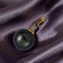 Load image into Gallery viewer, Genuine Black Tahitian Pearl &amp; 14k Yellow Gold Diamond Accent Pendant