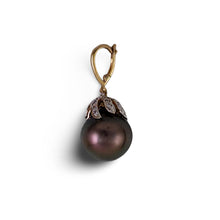 Load image into Gallery viewer, 12 mm Peacock Tahitian Pearl &amp; 14k Yellow Gold Flowery-Cap Pendant