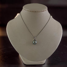 Load image into Gallery viewer, 14k White Gold Single-Diamond Baroque Tahitian Pearl Pendant