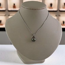 Load image into Gallery viewer, 14k White Gold Single-Diamond Baroque Black Tahitian Pearl Pendant