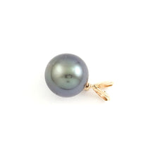 Load image into Gallery viewer, 14k Yellow Gold Rabbit-Ear Bale &amp; Diamond Tahitian Pearl Pendant