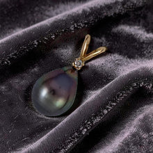 Load image into Gallery viewer, 14k Yellow Gold Rabbit-Ear Bale &amp; Diamond Tahitian Pearl Pendant