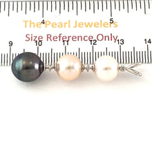 Load image into Gallery viewer, 14k White Gold Rabbit-Ear Bale &amp; Graduated Cultured Pearl Pendant