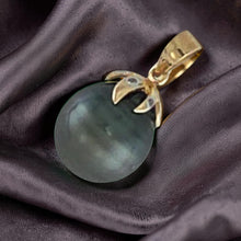 Load image into Gallery viewer, Black Tahitian Pearl &amp; Diamond Star-Bale in 14k Yellow Gold