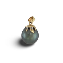 Load image into Gallery viewer, Black Tahitian Pearl &amp; Diamond Star-Bale Pendant 14K