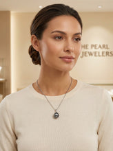 Load image into Gallery viewer, Silver-Gray Tahitian Pearl &amp; Diamond Star-Bale Pendant 14k