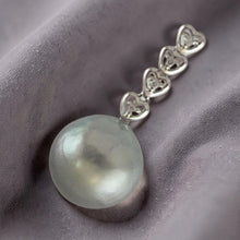 Load image into Gallery viewer, Baroque Silver-Smoke Pearl &amp; Diamond 14k Heart-Bale Pendant