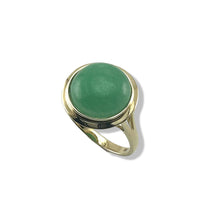 Load image into Gallery viewer, Green Jade Round Cabochon Solitaire in Solid 14K Gold