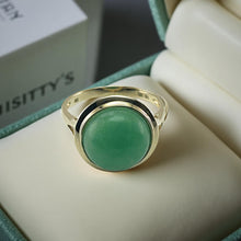 Load image into Gallery viewer, Green Jade Round Cabochon Solitaire in Solid 14K Gold