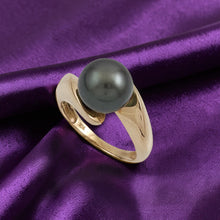 Load image into Gallery viewer, Natural Black Tahitian Pearl 14K Yellow Gold Solitaire Ring