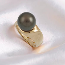 Load image into Gallery viewer, 14K Yellow Gold Black Tahitian Pearl Solitaire Ring