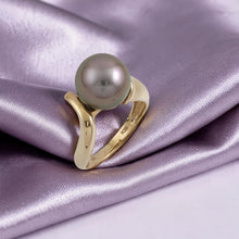 Load image into Gallery viewer, Natural Black-Grey Tahitian Pearl Ring 14K Yellow Gold