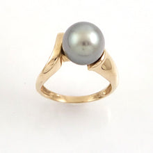 Load image into Gallery viewer, Natural Light Cyan Tahitian Pearl Ring 14K Yellow Gold Solitaire
