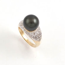 Load image into Gallery viewer, Black Tahitian Pearl Ring 14K Yellow Gold Diamond Cocktail Ring