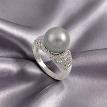 Load image into Gallery viewer, Gray Blue Tahitian Pearl Ring 14K White Gold Diamond Cocktail Ring