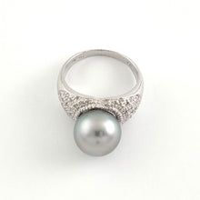 Load image into Gallery viewer, Gray Blue Tahitian Pearl Ring 14K White Gold Diamond Cocktail Ring