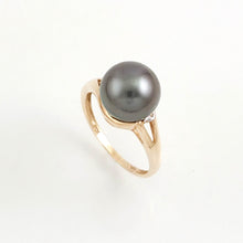 Load image into Gallery viewer, 14K Solid Yellow Gold Black Tahitian Pearl Solitaire Ring with Diamond Accents