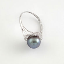 Load image into Gallery viewer, Blue Tahitian Pearl Ring 14K White Gold Maze Design
