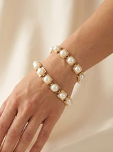 Load image into Gallery viewer, 14k Solid Yellow Gold Stationary 9mm White Cultured Pearl Bracelet