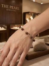 Load image into Gallery viewer, 14k Yellow Gold Twist Tube Chocolate Cultured Pearl Bracelet