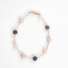 Load image into Gallery viewer, 14k Yellow Gold Twist Tube Multi-Color Pearl Bracelet