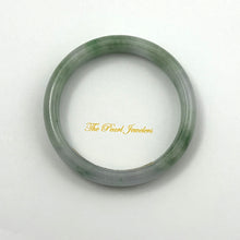 Load image into Gallery viewer, 4700032-Natural-Green-Jadeite-Hand-Carved-Modern-Round-Solid-Bangle