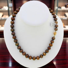 Load image into Gallery viewer, Chocolate Freshwater Pearl Necklace with 14K Twist Clasp (17–21”)