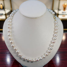 Load image into Gallery viewer, 14K Yellow Gold Clasp White Freshwater Pearl Hand-Knotted Necklace