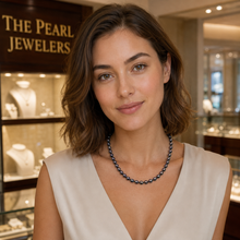 Load image into Gallery viewer, Peacock Black Freshwater Pearl Necklace with Alloy Lobster Clasp