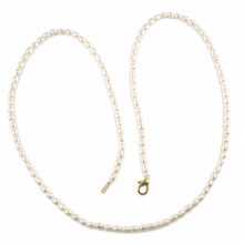 Load image into Gallery viewer, White Rice Pearl Necklace with Alloy Lobster Clasp