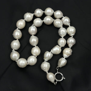 620392G45A-Large-Baroque-Freshwater-Cultured-Pearl-Necklace