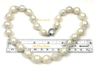 620392G45B-Large-Baroque-Freshwater-Cultured-Pearl-Necklace