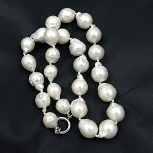 620392G45B-Large-Baroque-Freshwater-Cultured-Pearl-Necklace