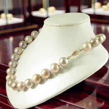 Load image into Gallery viewer, Graduated Lavender Pearl Necklace with 14k Gold Clasp – 18”