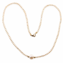 Load image into Gallery viewer, White Pearl Pendant Necklace with 14k Gold