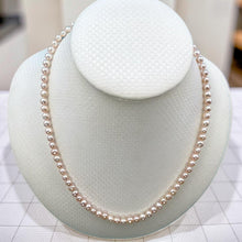 Load image into Gallery viewer, Pink Mini Pearl Choker – 14k Yellow Gold Clasp (Stamped 585)