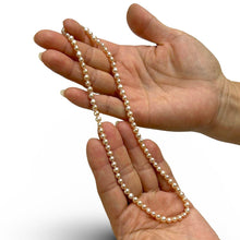 Load image into Gallery viewer, Romance Pink Mini Pearl Necklace