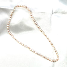 Load image into Gallery viewer, 643749G36-Simple-Beautiful-Romance-Pink-Mini-Pearls-Necklace