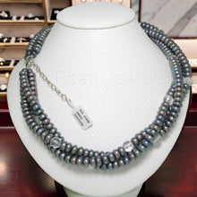 Load image into Gallery viewer, Peacock Roundel Pearl Twist Necklace with Sterling Silver
